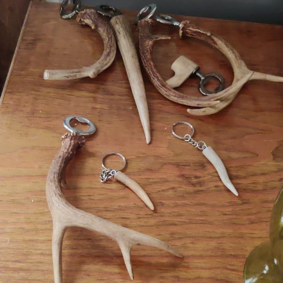 Wine openers. Beer bottle openers an key chain - Picture 1 of 1